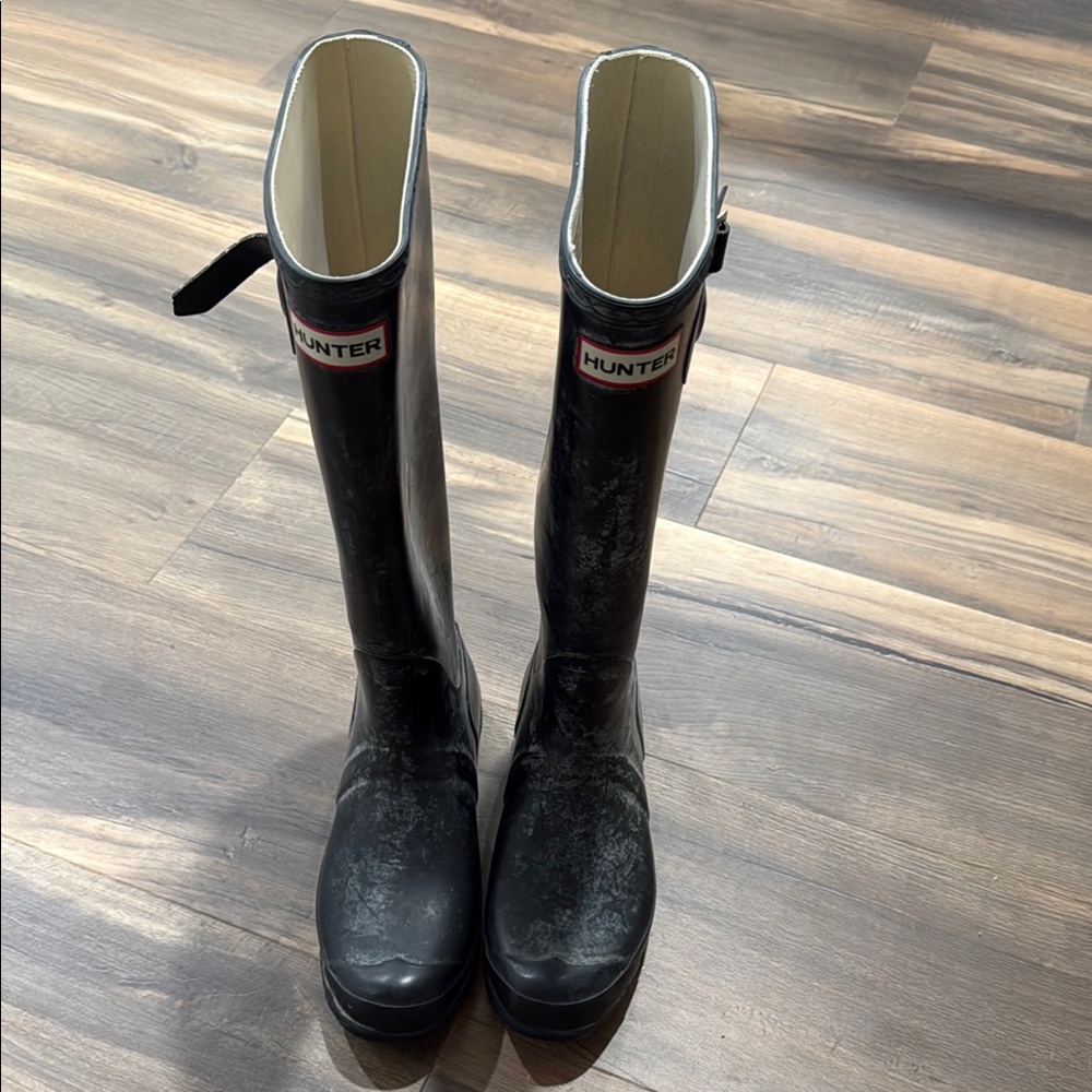 Hunter Classic Tall Black Rain Boots size 9
